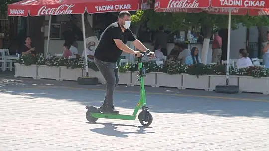 Martı Scooter Fethiye sokaklarında
