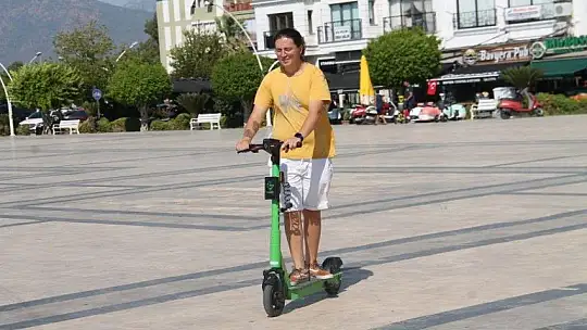 Martı Scooter Fethiye sokaklarında