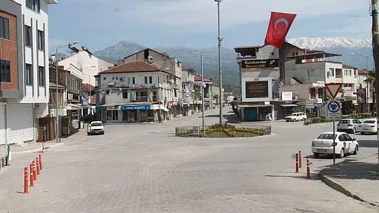Seydikemer, Böylesine Sessizlik Yaşamadı