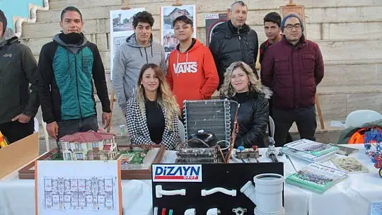 Geleceğim Mesleğim Buluşmasında Bilgilendirmede Bulundular