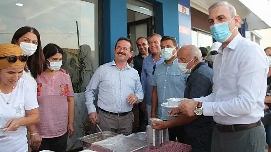 AK Parti Fethiye İlçe Teşkilatından aşure etkinliği