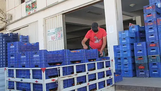 Fethiye ve Seydikemer'de Çiftçiler Üretip Satabildi