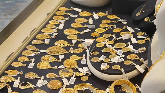 Altının Gözü Seçimlerde  