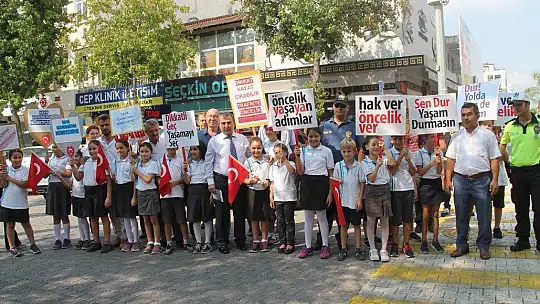 Fethiye'de yaya güvenliği nöbeti