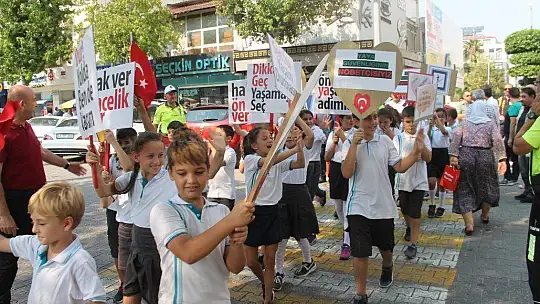 Fethiye'de yaya güvenliği nöbeti