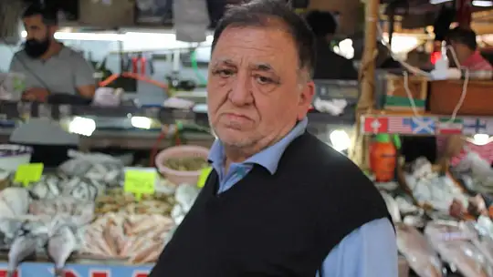 Balık fiyatları cep yakıyor