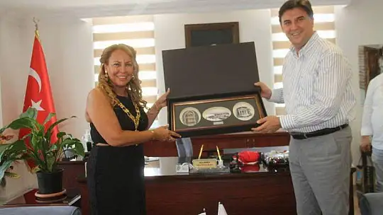 ROTHERY 'FETHİYE İLE KARDEŞ ŞEHİR OLMAK İSTİYORUZ'