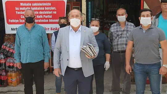 CHP İlçe Örgütü veresiye defterlerini satın aldı 