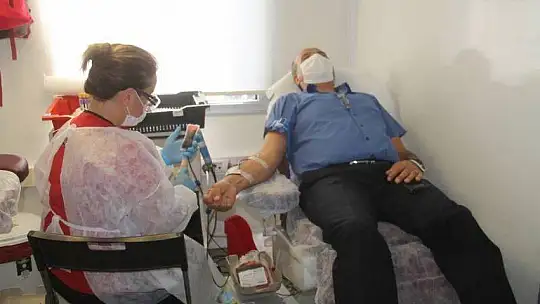 ADLİYE ÇALIŞANLARINDAN KAN BAĞIŞI