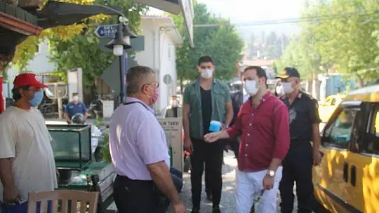 MASKE VE SOSYAL MESAFE DENETİMLERİ DEVAM EDİYOR