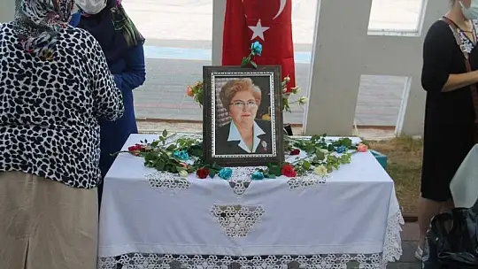 Zeynep Tuncel anısına pilav ikramında bulundular