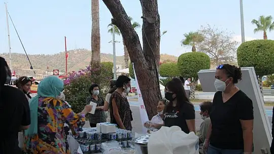 Zeynep Tuncel anısına pilav ikramında bulundular