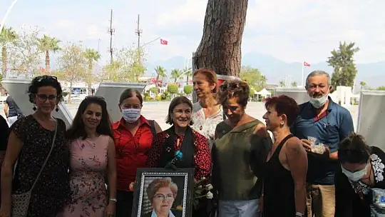 Zeynep Tuncel anısına pilav ikramında bulundular