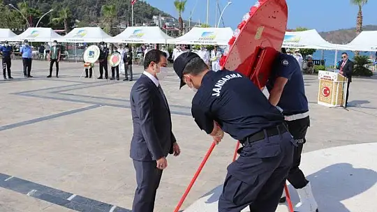 FETHİYE'DE GAZİLER GÜNÜ TÖRENLE KUTLANDI