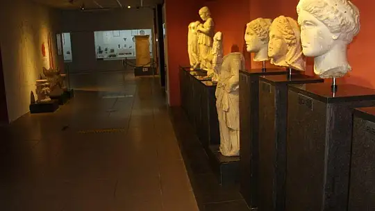 MÜZE VE ÖREN YERLERİNDE TEDBİRLER ALINDI