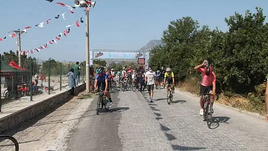 ZORLU PARKURDA PEDAL ÇEVİRDİLER