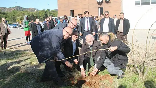Fethiye'nin Dev Adamları, 'Attığın Fidan Olsun' Dedi