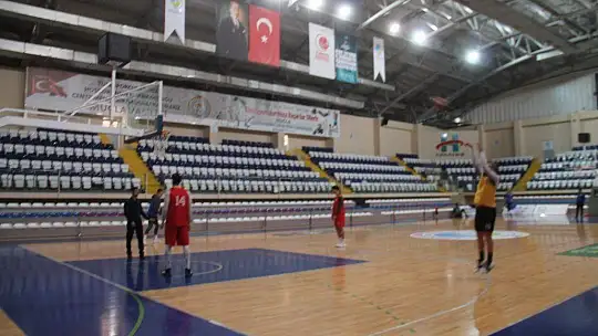 Lider, Yalova'yı eli boş gönderecek 