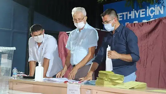 ÖZTÜRK, 'AMACIMIZ FETHİYE'YE EN İYİYİ KAZANDIRMAK'