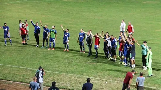 Teknik Direktör Dinçel, 'Galibiyetimizi Fethiyespor camiasına armağan ediyorum'