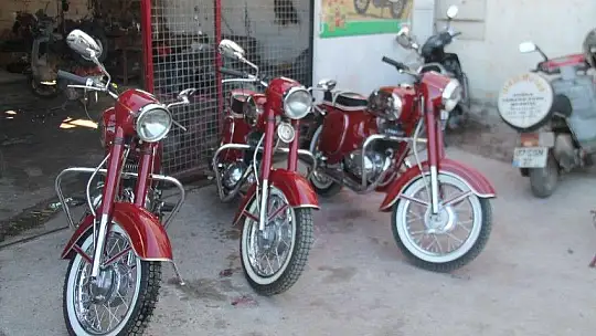 Bir dönemin efsanesi 'Gara Jawa' ilk haline dönüyor