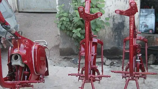 Bir dönemin efsanesi 'Gara Jawa' ilk haline dönüyor