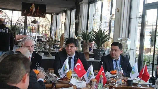 Başkan Karaca, 'Biz sadece festivaller yapmıyoruz'