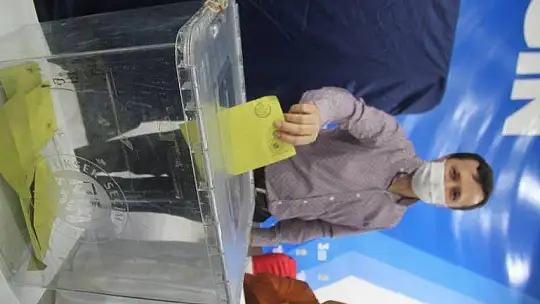 SEYDİKEMER AK PARTİ'DE GÜMÜŞ, GÜVEN TAZELEDİ