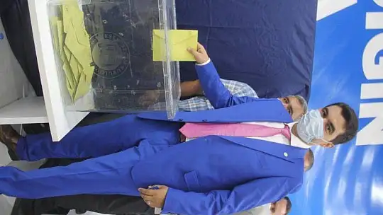 SEYDİKEMER AK PARTİ'DE GÜMÜŞ, GÜVEN TAZELEDİ