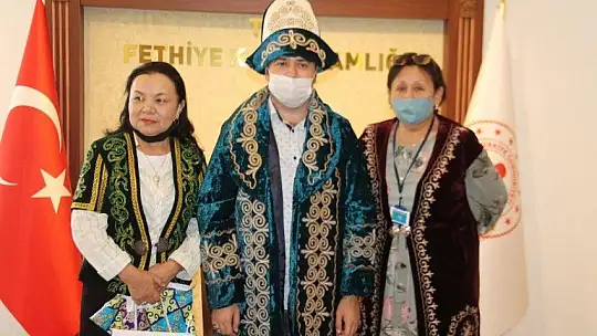 Fethiye 2. Spor Festivali konukları Kaymakam Fırat'ı ziyaret etti