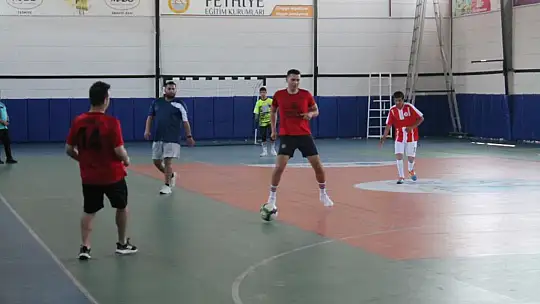 Özel Sporcular, Protokol Üyeleriyle Maç Yaptı 