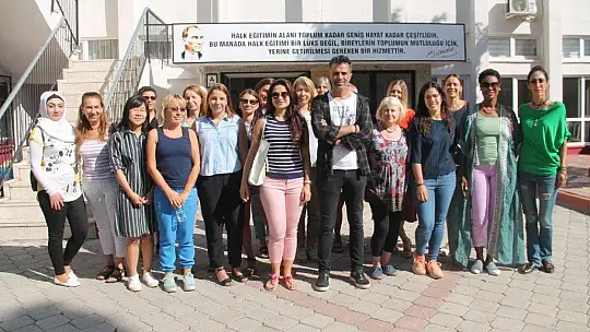 Bizim Yabancılar Türkçe öğreniyor