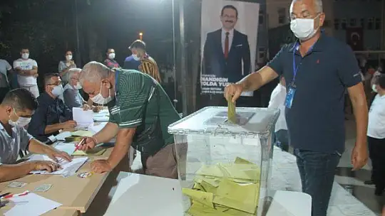 ÖZTÜRK, 'AMACIMIZ FETHİYE'YE EN İYİYİ KAZANDIRMAK'