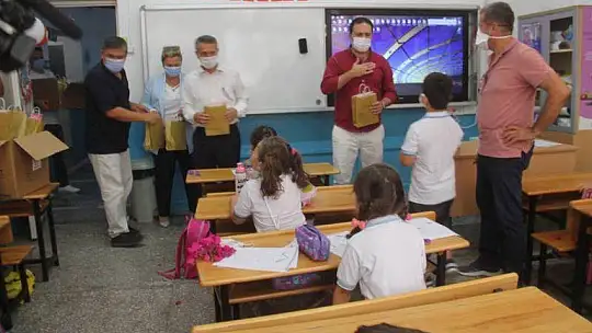 FETHİYE'DE 8 BİN 902 ÖĞRENCİ YÜZ YÜZE EĞİTİME BAŞLADI