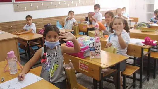 FETHİYE'DE 8 BİN 902 ÖĞRENCİ YÜZ YÜZE EĞİTİME BAŞLADI