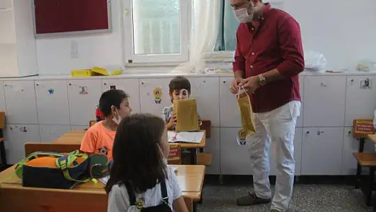 FETHİYE'DE 8 BİN 902 ÖĞRENCİ YÜZ YÜZE EĞİTİME BAŞLADI