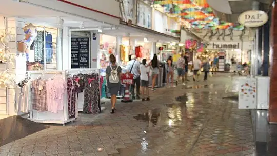 Beklenen yağmur sevindirdi