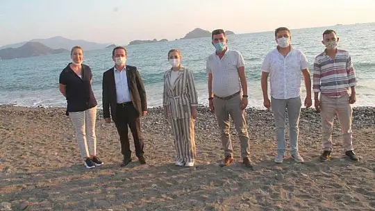 AK PARTİLİ GÖKCAN, KARAOT PLAJI'NDA İNCELEMELERDE BULUNDU