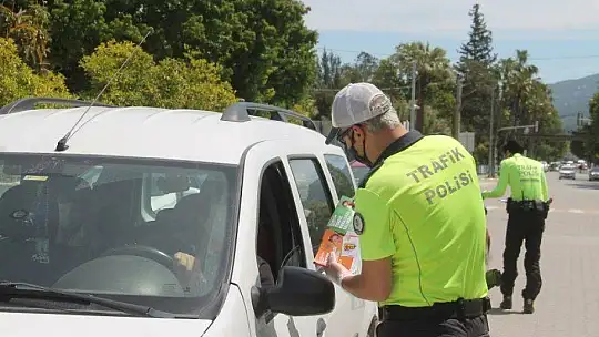 Fethiye'de Sürücüler Bilgilendirildi
