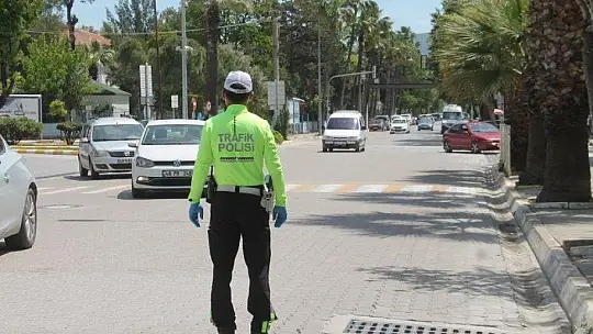 Fethiye'de Sürücüler Bilgilendirildi