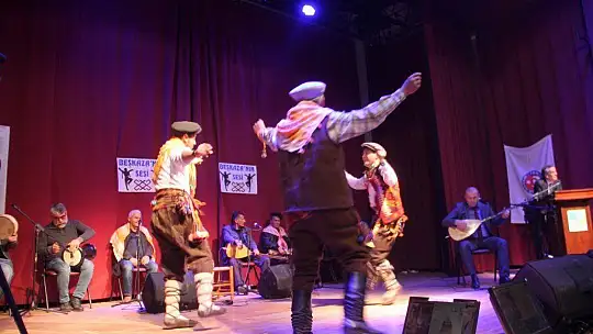 Yörük eğlencesi renkli görüntülere sahne oldu