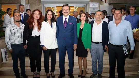 ZİRVE SPOR MORAL YEMEĞİNDE