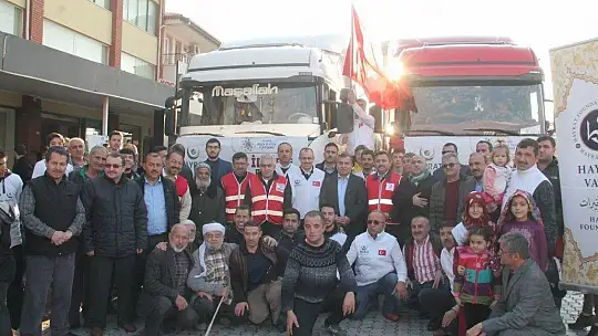 Fethiye'den İdlib'e 2 tır yardım gitti