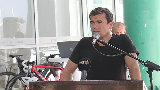 DERECEYE GİREN SPORCULAR ÖDÜLLERİNİ ALDI 