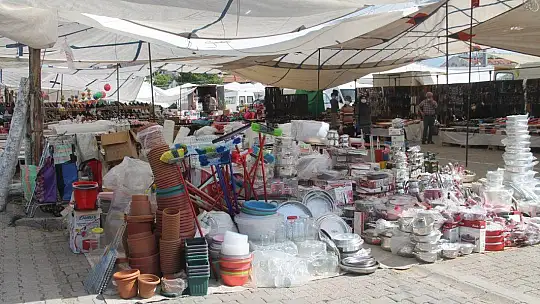 Salı Pazarı'nda tedbirler devam ediyor