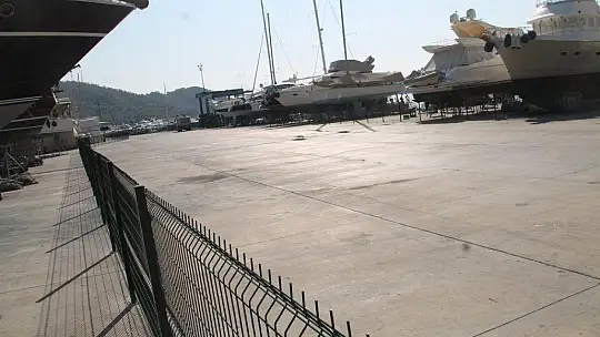 Göcekli esnaf 'Bu sorunu çözerse Alim Başkan çözer'