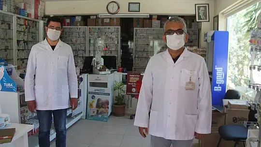 'Hastalıkta Sağlıkta Eczacınız Yanınızda'