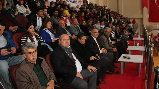 Lider kayıpsız devam ediyor 99-91