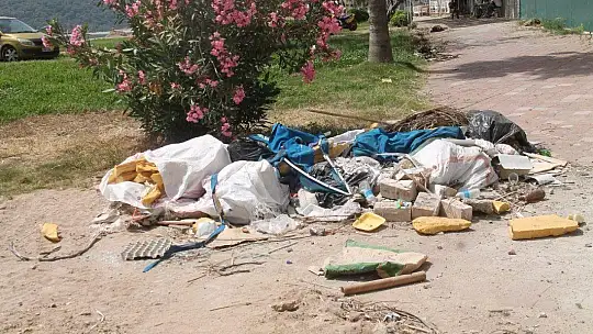 Öztürk 'Ölüdeniz'de Sınıfta Kaldılar'