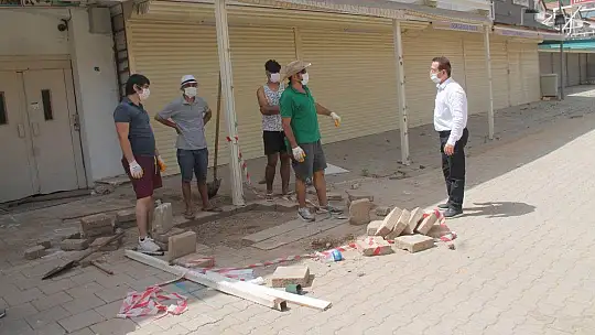 Öztürk 'Ölüdeniz'de Sınıfta Kaldılar'